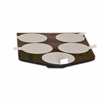 Abzeichenhalter in Wappenform mit Magnethalter